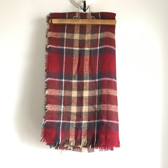 ✨3 for $15✨Soft Plaid Scarf | Maroon, Brown, Cream - Picture 2 of 3